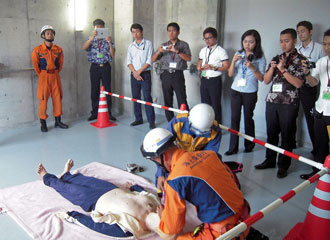 機動救難士による救急救命訓練