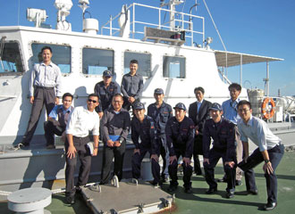 Commemorative photo with instructors