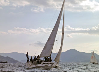 Sailing on the Kure bay