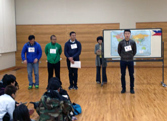 Participants introducing themselves